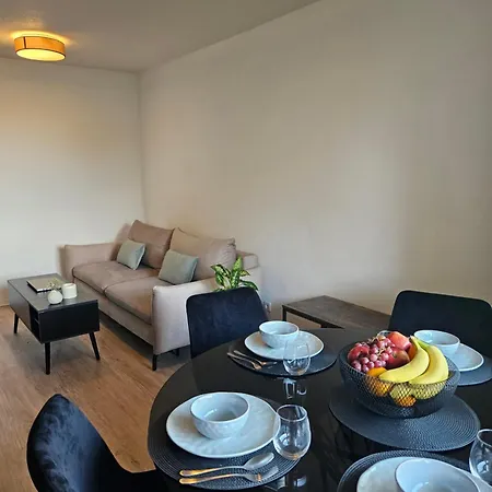 Apartment Mit Balkon Naehe Maschsee, City, Messe *